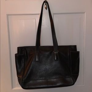 Coach tote with front back and side pockets